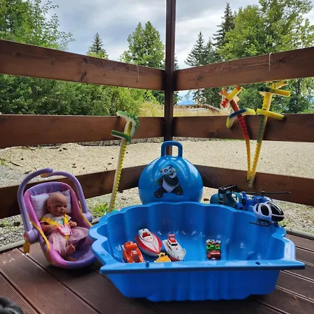 Mobilny Domcek Na Brehu Liptovskej Mary Campeggio